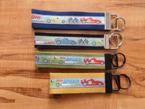 Schlüsselanhänger * Gurtband * Autos